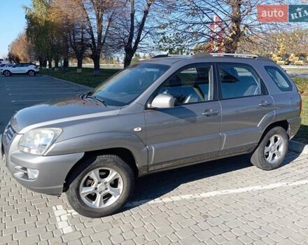 Серый Киа Sportage, объемом двигателя 1.98 л и пробегом 150 тыс. км за 7500 $, фото 5 на Automoto.ua