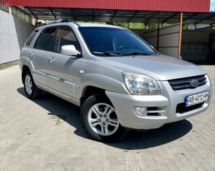 Серый Киа Sportage, объемом двигателя 2 л и пробегом 203 тыс. км за 7000 $, фото 1 на Automoto.ua
