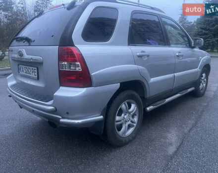Серый Киа Sportage, объемом двигателя 1.99 л и пробегом 315 тыс. км за 8300 $, фото 4 на Automoto.ua