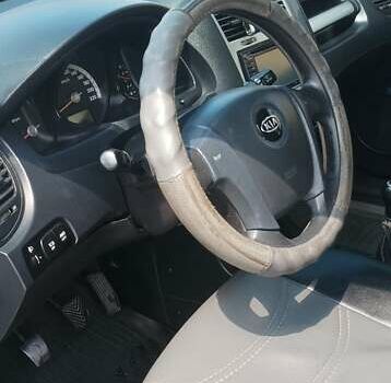 Серый Киа Sportage, объемом двигателя 2 л и пробегом 320 тыс. км за 6500 $, фото 6 на Automoto.ua