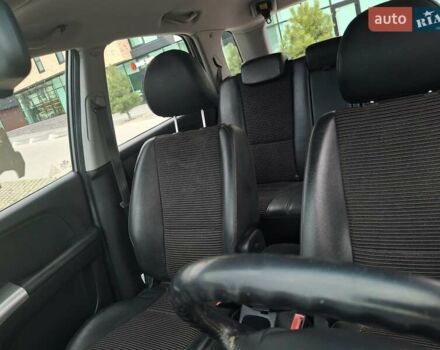 Серый Киа Sportage, объемом двигателя 2 л и пробегом 295 тыс. км за 8500 $, фото 13 на Automoto.ua