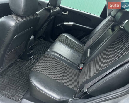 Серый Киа Sportage, объемом двигателя 2 л и пробегом 270 тыс. км за 6599 $, фото 13 на Automoto.ua
