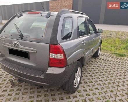 Серый Киа Sportage, объемом двигателя 2 л и пробегом 295 тыс. км за 8500 $, фото 45 на Automoto.ua