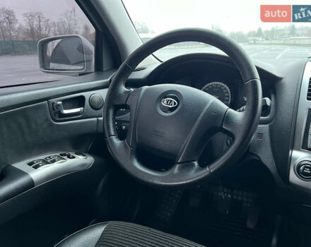Серый Киа Sportage, объемом двигателя 2 л и пробегом 218 тыс. км за 8500 $, фото 32 на Automoto.ua
