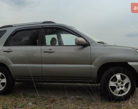 Сірий Кіа Sportage, об'ємом двигуна 2 л та пробігом 160 тис. км за 7900 $, фото 13 на Automoto.ua