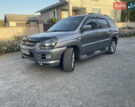 Киа Sportage 2007 в Новомосковске на Automoto.ua Серый Киа Sportage, объемом двигателя 2 л и пробегом 290 тыс. км за 8300 $, фото 9 на Automoto.ua