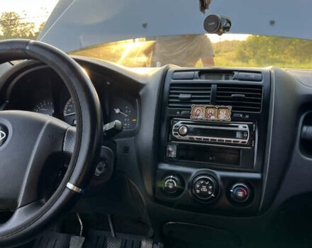 Серый Киа Sportage, объемом двигателя 2 л и пробегом 290 тыс. км за 7500 $, фото 16 на Automoto.ua