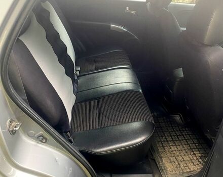 Серый Киа Sportage, объемом двигателя 2 л и пробегом 248 тыс. км за 7500 $, фото 2 на Automoto.ua