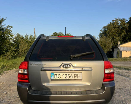 Серый Киа Sportage, объемом двигателя 2 л и пробегом 290 тыс. км за 7500 $, фото 14 на Automoto.ua