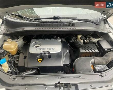 Серый Киа Sportage, объемом двигателя 2 л и пробегом 212 тыс. км за 8350 $, фото 49 на Automoto.ua