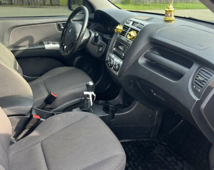 Сірий Кіа Sportage, об'ємом двигуна 1.99 л та пробігом 160 тис. км за 7800 $, фото 17 на Automoto.ua