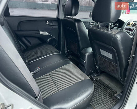 Серый Киа Sportage, объемом двигателя 2 л и пробегом 218 тыс. км за 8500 $, фото 22 на Automoto.ua