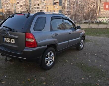 Серый Киа Sportage, объемом двигателя 1.99 л и пробегом 221 тыс. км за 8200 $, фото 7 на Automoto.ua