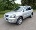 Сірий Кіа Sportage, об'ємом двигуна 2 л та пробігом 221 тис. км за 4200 $, фото 1 на Automoto.ua