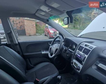 Серый Киа Sportage, объемом двигателя 1.98 л и пробегом 199 тыс. км за 8300 $, фото 22 на Automoto.ua