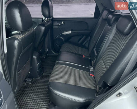 Серый Киа Sportage, объемом двигателя 2 л и пробегом 218 тыс. км за 8500 $, фото 20 на Automoto.ua