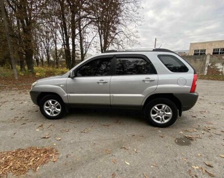 Серый Киа Sportage, объемом двигателя 2 л и пробегом 168 тыс. км за 7900 $, фото 5 на Automoto.ua
