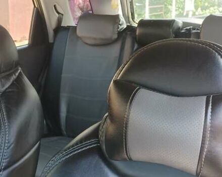 Серый Киа Sportage, объемом двигателя 2 л и пробегом 320 тыс. км за 6500 $, фото 5 на Automoto.ua