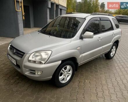 Серый Киа Sportage, объемом двигателя 2 л и пробегом 212 тыс. км за 8350 $, фото 1 на Automoto.ua