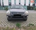 Серый Киа Sportage, объемом двигателя 2 л и пробегом 295 тыс. км за 8500 $, фото 5 на Automoto.ua