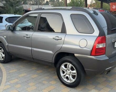 Серый Киа Sportage, объемом двигателя 2 л и пробегом 276 тыс. км за 7300 $, фото 2 на Automoto.ua