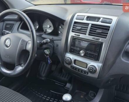 Серый Киа Sportage, объемом двигателя 2 л и пробегом 276 тыс. км за 7300 $, фото 11 на Automoto.ua