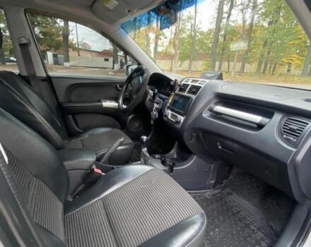 Серый Киа Sportage, объемом двигателя 2 л и пробегом 168 тыс. км за 7900 $, фото 9 на Automoto.ua