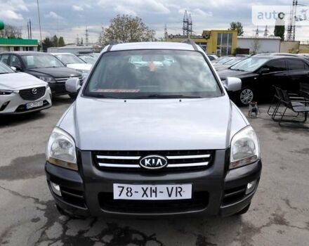 Сірий Кіа Sportage, об'ємом двигуна 2 л та пробігом 216 тис. км за 7300 $, фото 1 на Automoto.ua