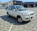 Серый Киа Sportage, объемом двигателя 2 л и пробегом 221 тыс. км за 7999 $, фото 1 на Automoto.ua