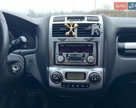 Серый Киа Sportage, объемом двигателя 2 л и пробегом 218 тыс. км за 8500 $, фото 31 на Automoto.ua