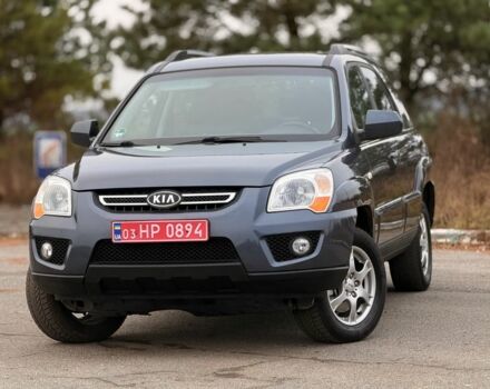 Серый Киа Sportage, объемом двигателя 2 л и пробегом 228 тыс. км за 8600 $, фото 3 на Automoto.ua