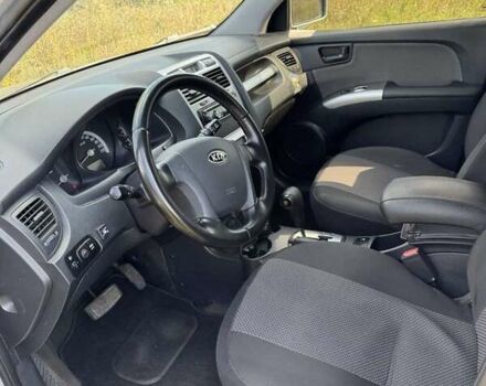 Серый Киа Sportage, объемом двигателя 2 л и пробегом 222 тыс. км за 7700 $, фото 5 на Automoto.ua