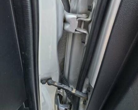 Кіа Sportage 2008 у Шостке на Automoto.ua Сірий Кіа Sportage, об'ємом двигуна 2 л та пробігом 180 тис. км за 8500 $, фото 26 на Automoto.ua