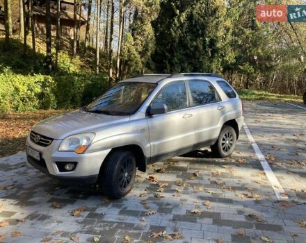 Серый Киа Sportage, объемом двигателя 2 л и пробегом 118 тыс. км за 7800 $, фото 11 на Automoto.ua