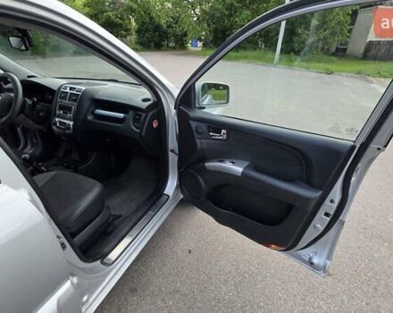 Кіа Sportage 2008 у Шостке на Automoto.ua Сірий Кіа Sportage, об'ємом двигуна 2 л та пробігом 180 тис. км за 8500 $, фото 16 на Automoto.ua