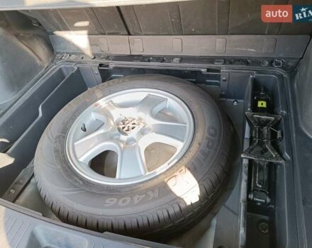 Сірий Кіа Sportage, об'ємом двигуна 1.99 л та пробігом 258 тис. км за 8500 $, фото 15 на Automoto.ua