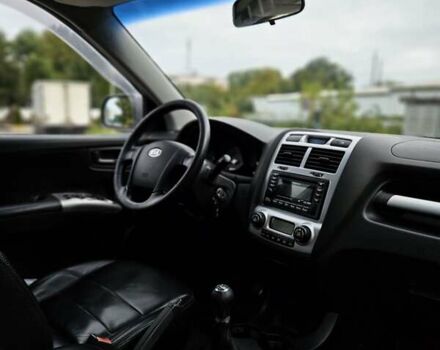 Серый Киа Sportage, объемом двигателя 1.98 л и пробегом 113 тыс. км за 8500 $, фото 1 на Automoto.ua