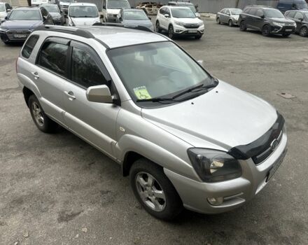 Сірий Кіа Sportage, об'ємом двигуна 2 л та пробігом 124 тис. км за 8300 $, фото 2 на Automoto.ua