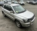 Сірий Кіа Sportage, об'ємом двигуна 2 л та пробігом 124 тис. км за 8300 $, фото 2 на Automoto.ua