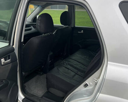 Серый Киа Sportage, объемом двигателя 1.99 л и пробегом 230 тыс. км за 8000 $, фото 11 на Automoto.ua