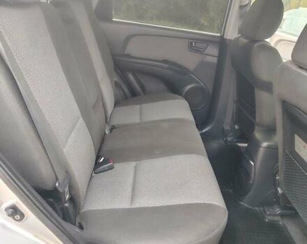 Серый Киа Sportage, объемом двигателя 2 л и пробегом 156 тыс. км за 8400 $, фото 16 на Automoto.ua