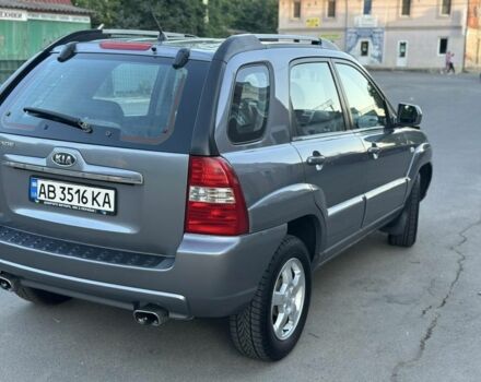 Серый Киа Sportage, объемом двигателя 2 л и пробегом 236 тыс. км за 8200 $, фото 4 на Automoto.ua