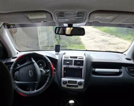 Сірий Кіа Sportage, об'ємом двигуна 2 л та пробігом 160 тис. км за 7500 $, фото 15 на Automoto.ua