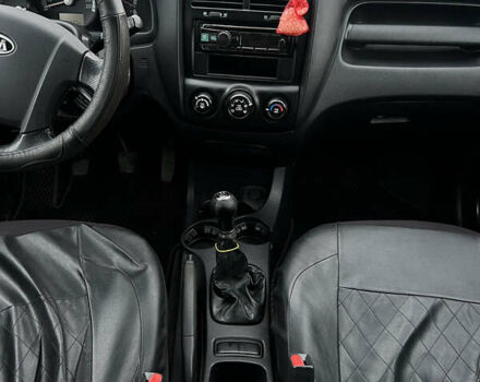 Серый Киа Sportage, объемом двигателя 1.99 л и пробегом 230 тыс. км за 8000 $, фото 15 на Automoto.ua