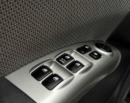 Серый Киа Sportage, объемом двигателя 2 л и пробегом 228 тыс. км за 8600 $, фото 12 на Automoto.ua