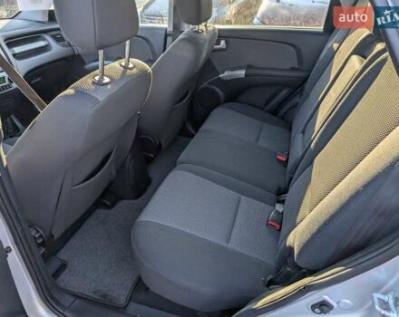 Сірий Кіа Sportage, об'ємом двигуна 2 л та пробігом 192 тис. км за 8450 $, фото 29 на Automoto.ua