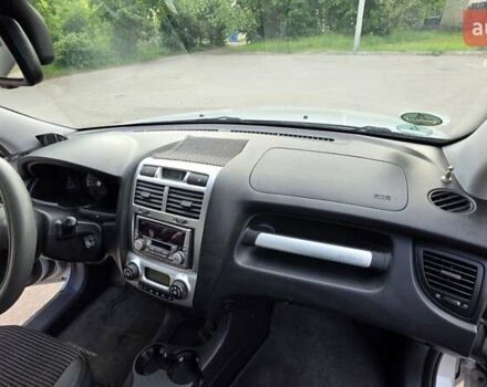 Кіа Sportage 2008 у Шостке на Automoto.ua Сірий Кіа Sportage, об'ємом двигуна 2 л та пробігом 180 тис. км за 8500 $, фото 19 на Automoto.ua