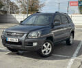 Серый Киа Sportage, объемом двигателя 2 л и пробегом 250 тыс. км за 7500 $, фото 1 на Automoto.ua