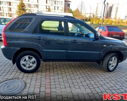 Сірий Кіа Sportage, об'ємом двигуна 2 л та пробігом 284 тис. км за 8100 $, фото 7 на Automoto.ua