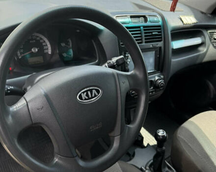 Серый Киа Sportage, объемом двигателя 1.98 л и пробегом 269 тыс. км за 8000 $, фото 9 на Automoto.ua